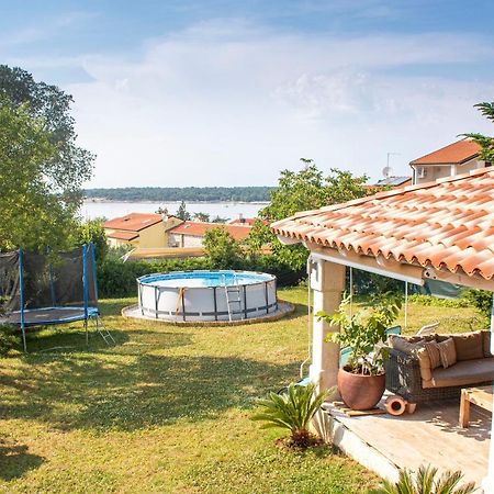 Appartement Stone House Chiara Seaview à Funtana Extérieur photo