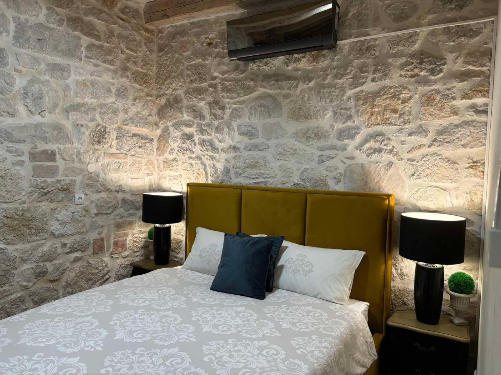 Appartement Stone House Chiara Seaview à Funtana Extérieur photo