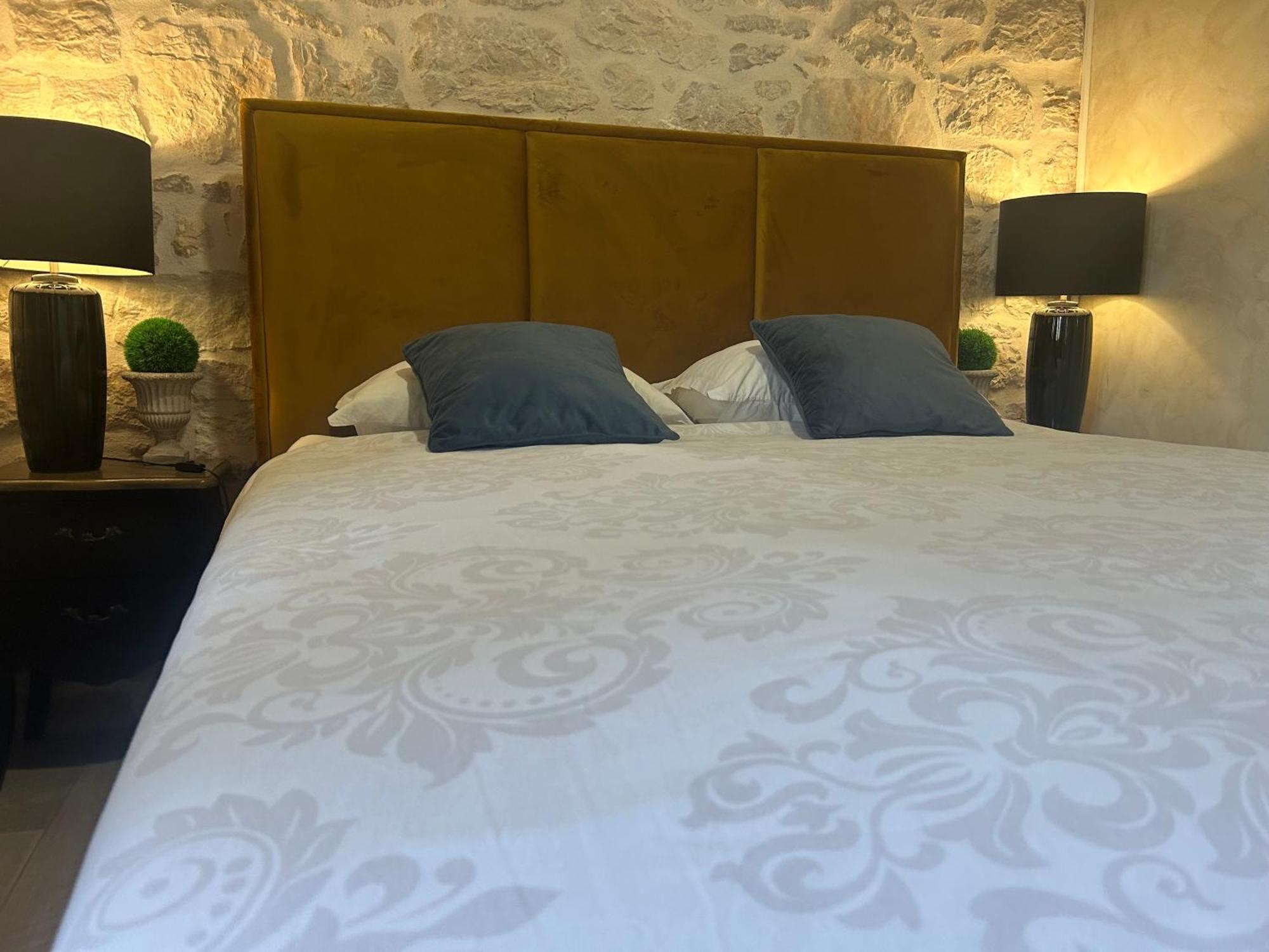 Appartement Stone House Chiara Seaview à Funtana Extérieur photo